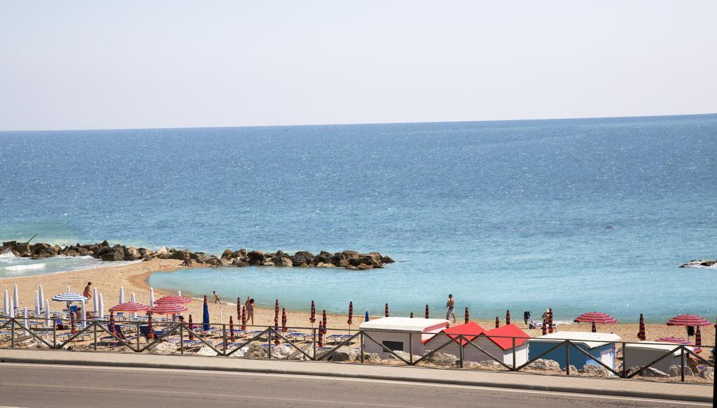 Hotel Giannino Porto Recanati Exterior photo